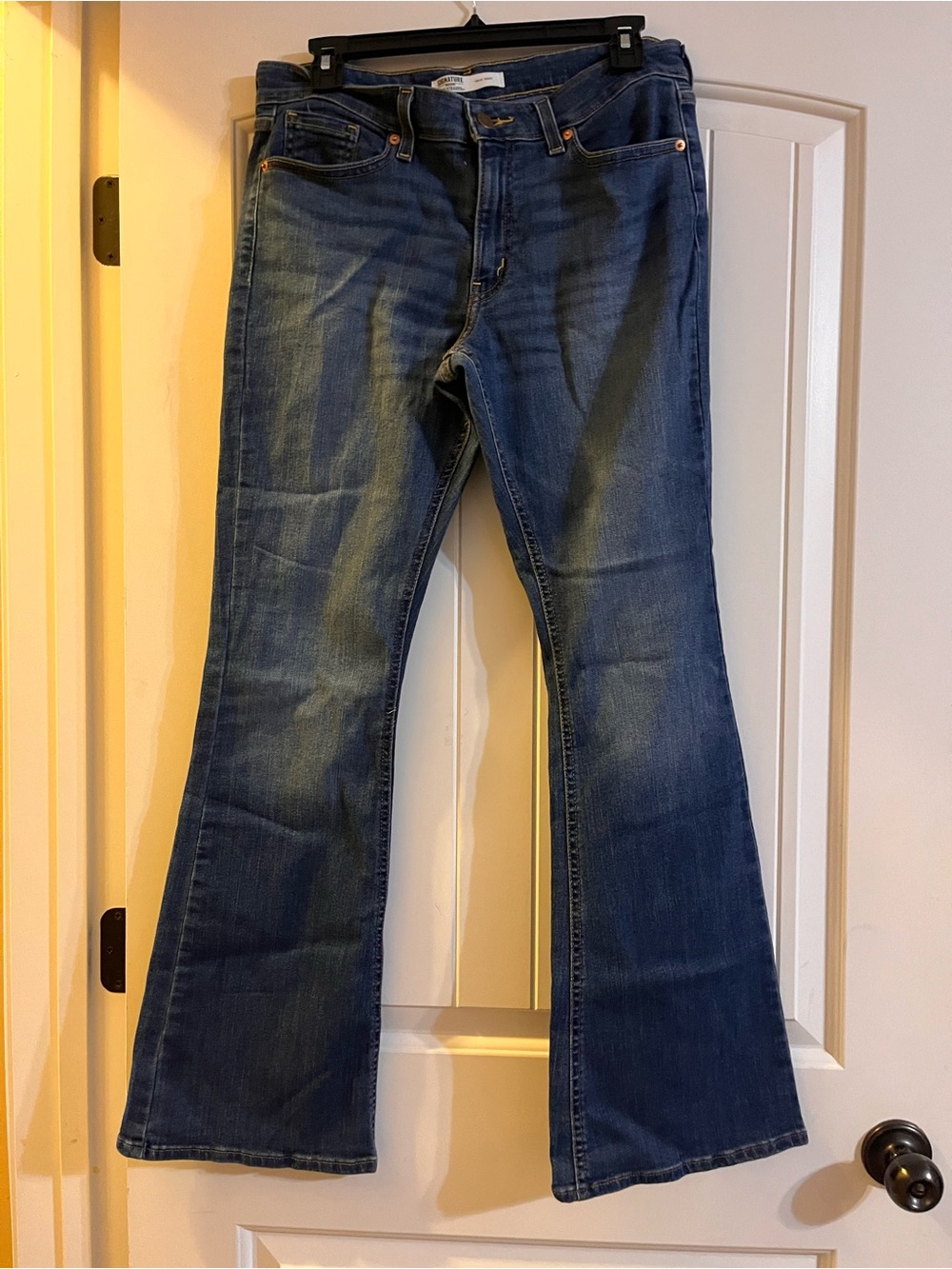 Levi's Women's Dark Blue Flared Jeans